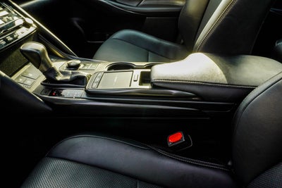 2023 Lexus IS 300