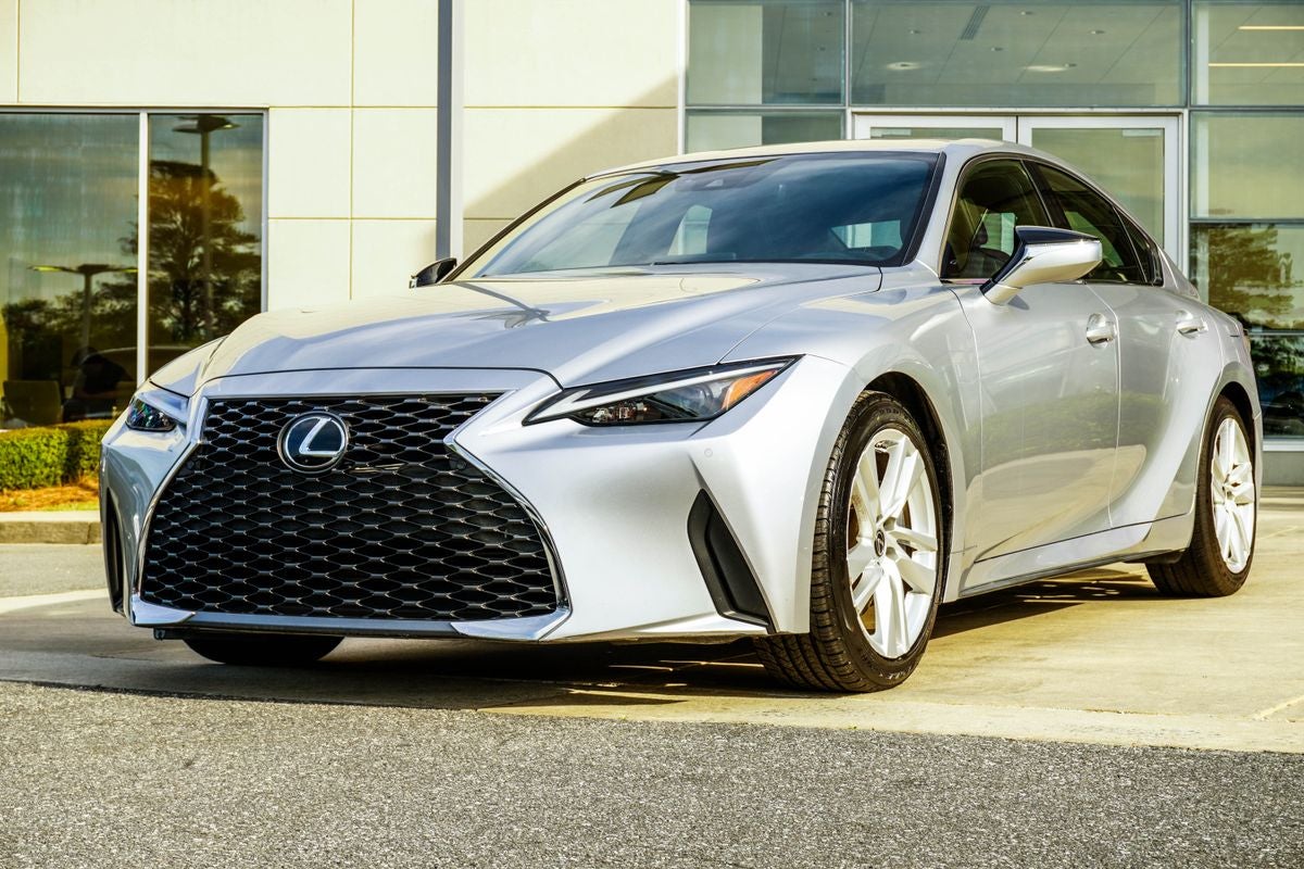 2023 Lexus IS 300