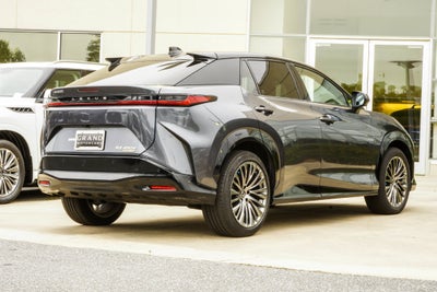 2023 Lexus RZ 450e Luxury