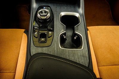 2023 Lexus RZ 450e Luxury
