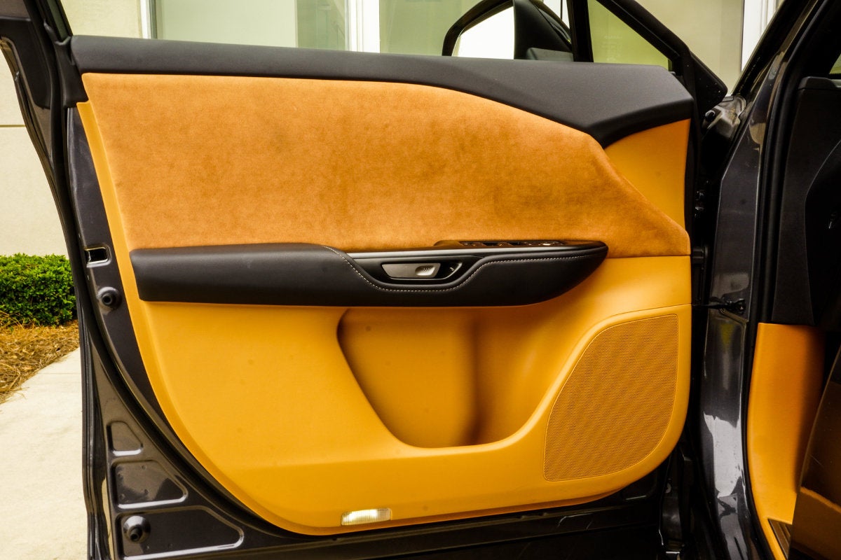 2023 Lexus RZ 450e Luxury