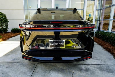 2023 Lexus RZ 450e Luxury