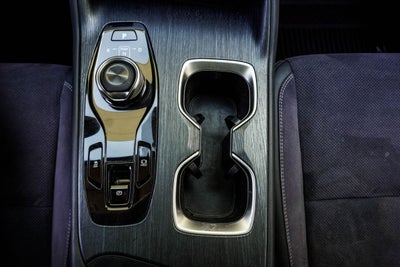 2023 Lexus RZ 450e Luxury