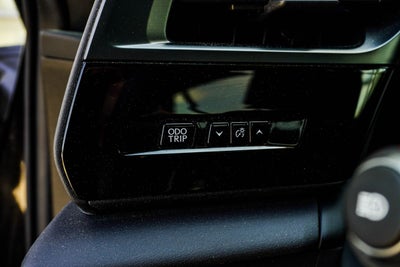 2023 Lexus RZ 450e Luxury