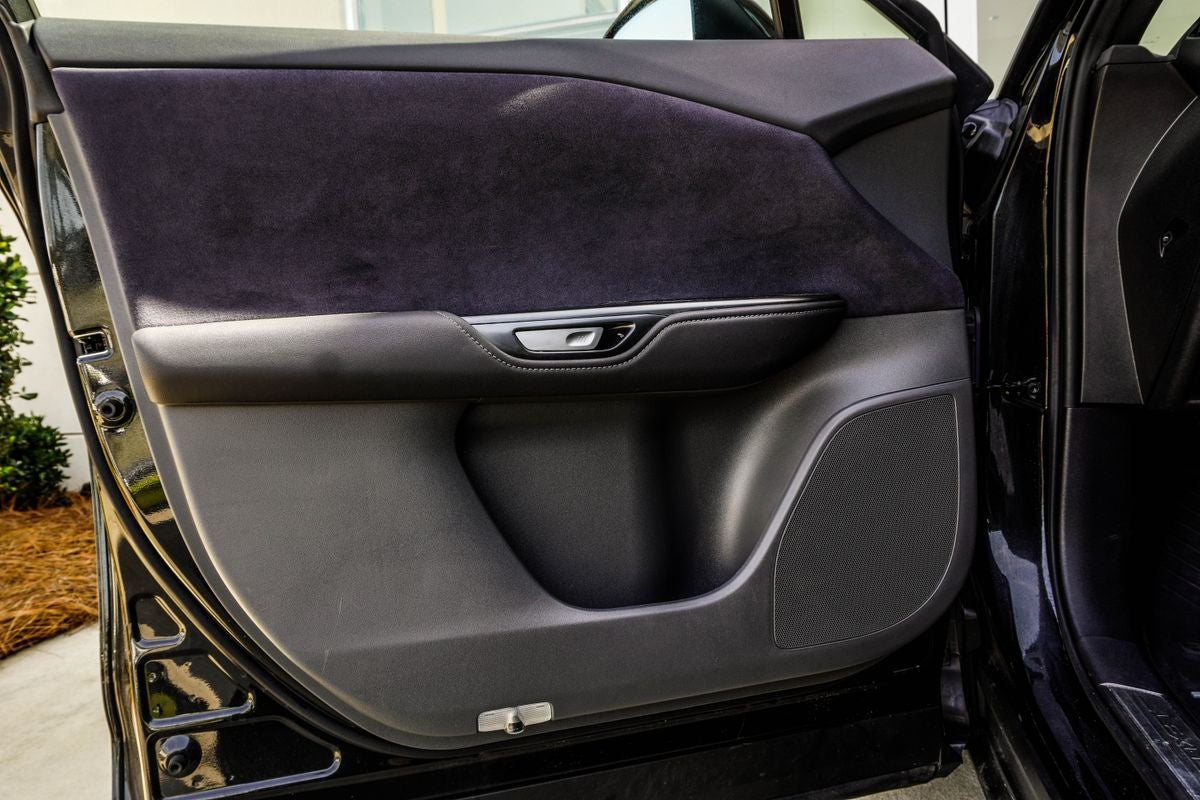 2023 Lexus RZ 450e Luxury