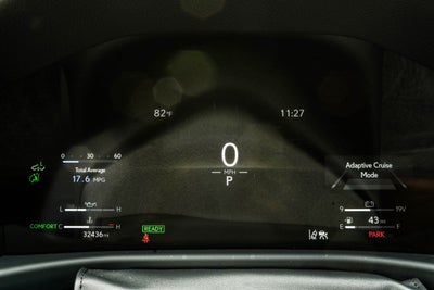 2025 Lexus LX 700h Luxury