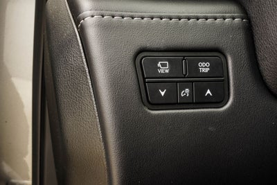 2025 Lexus LX 700h Luxury