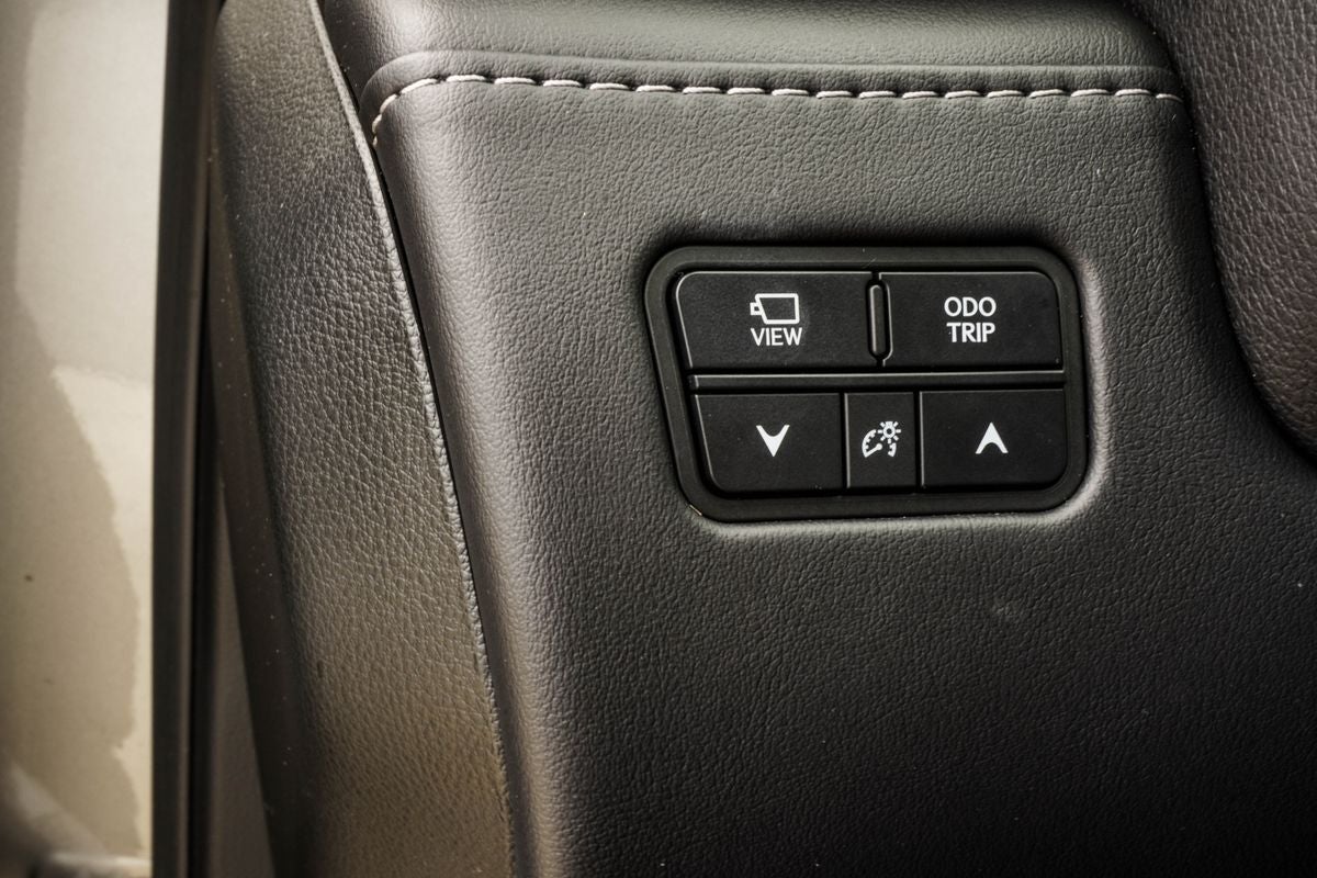 2025 Lexus LX 700h Luxury