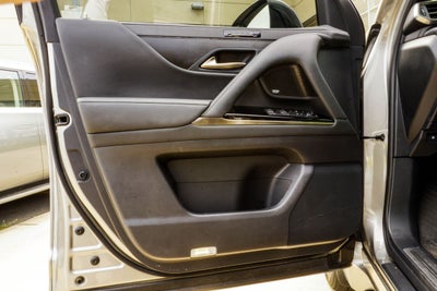2025 Lexus LX 700h Luxury