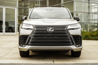 2025 Lexus LX 700h Luxury