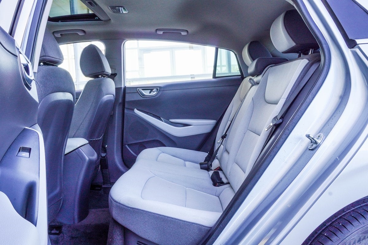 2022 Hyundai Ioniq Hybrid SEL