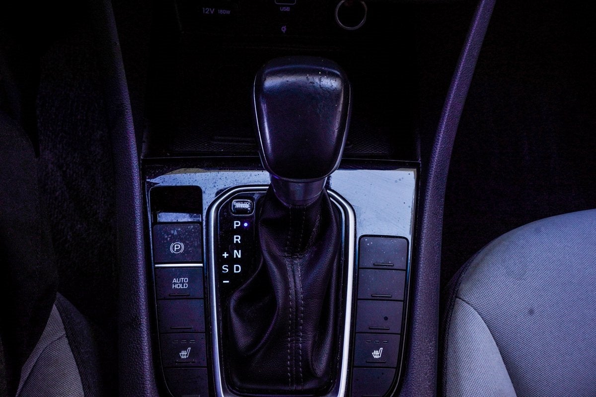 2022 Hyundai Ioniq Hybrid SEL