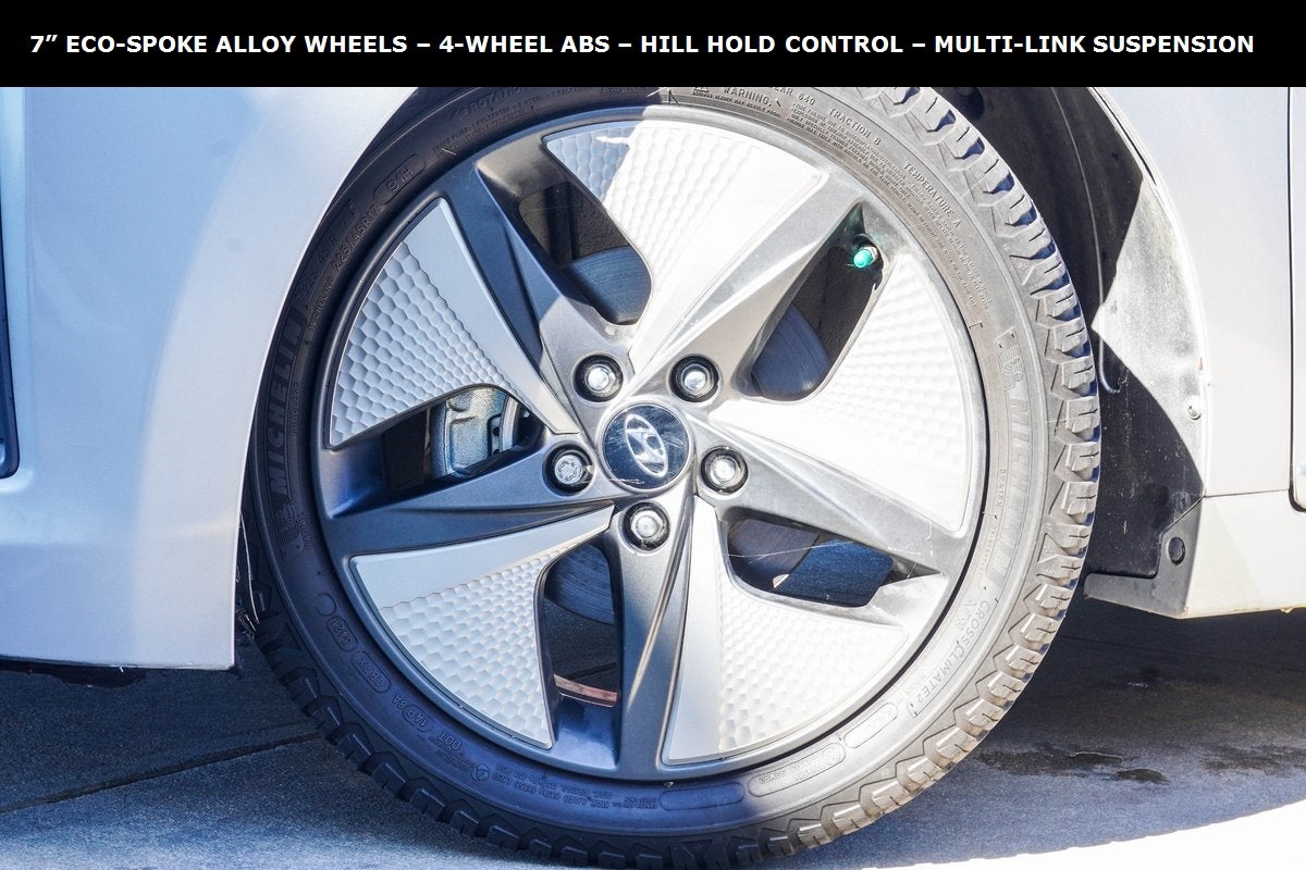 2022 Hyundai Ioniq Hybrid SEL