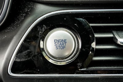 2022 Genesis G70 2.0T