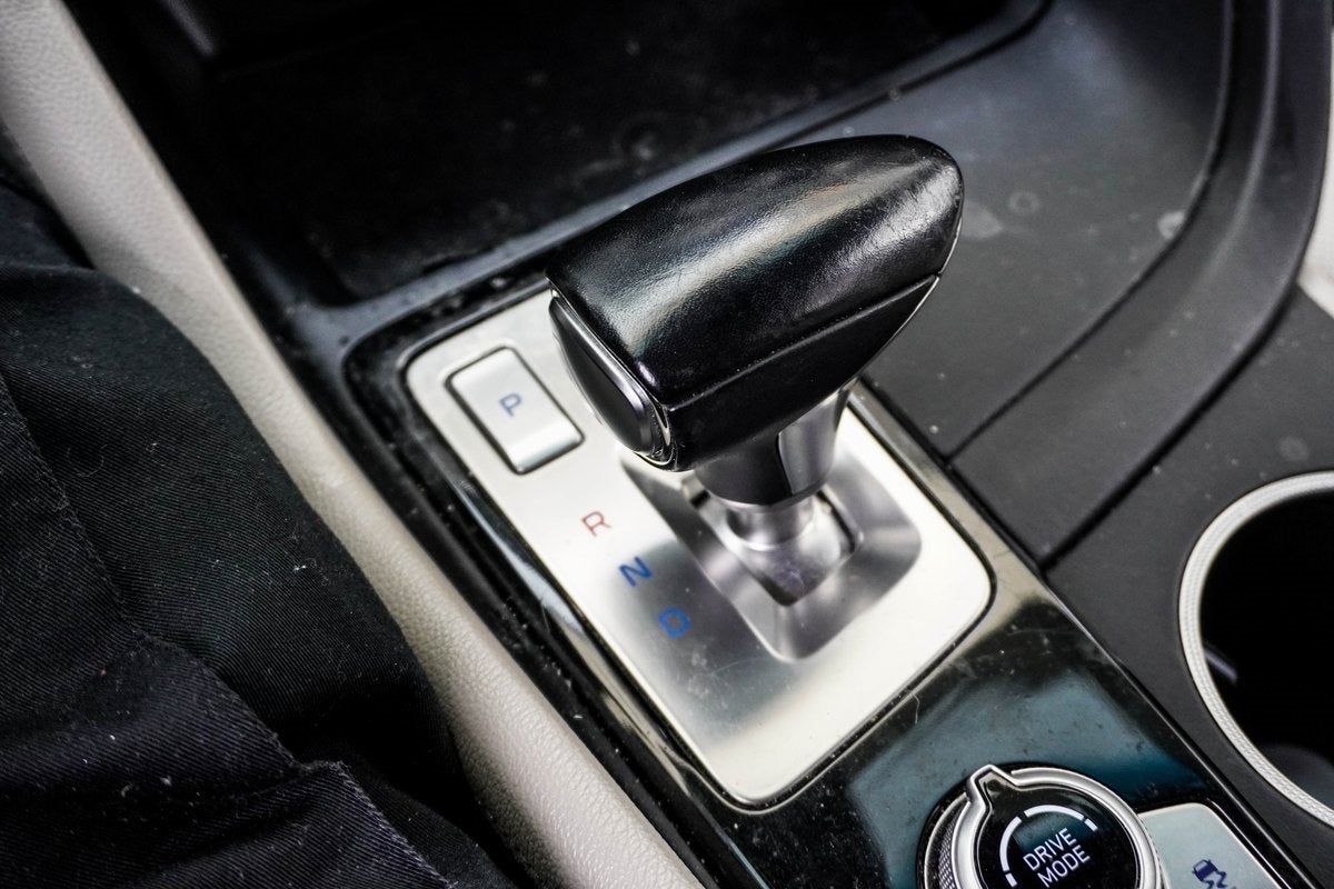 2022 Genesis G70 2.0T