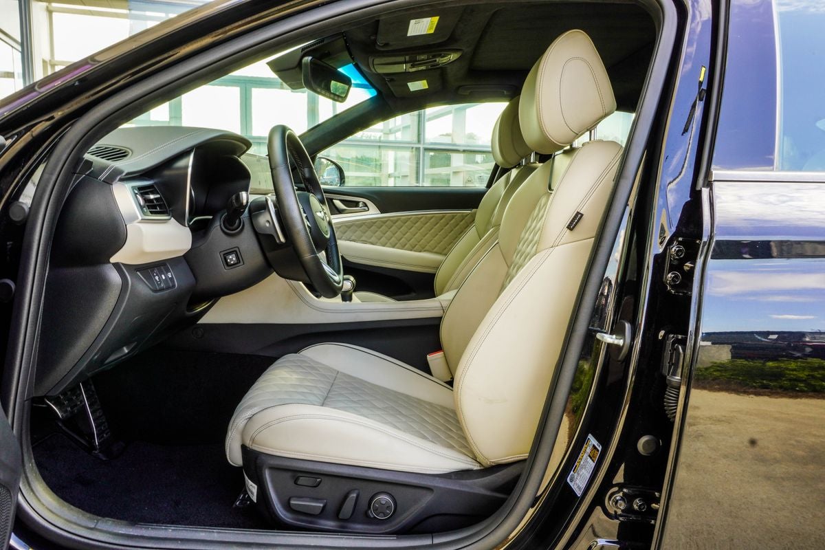2023 Genesis G70 3.3T