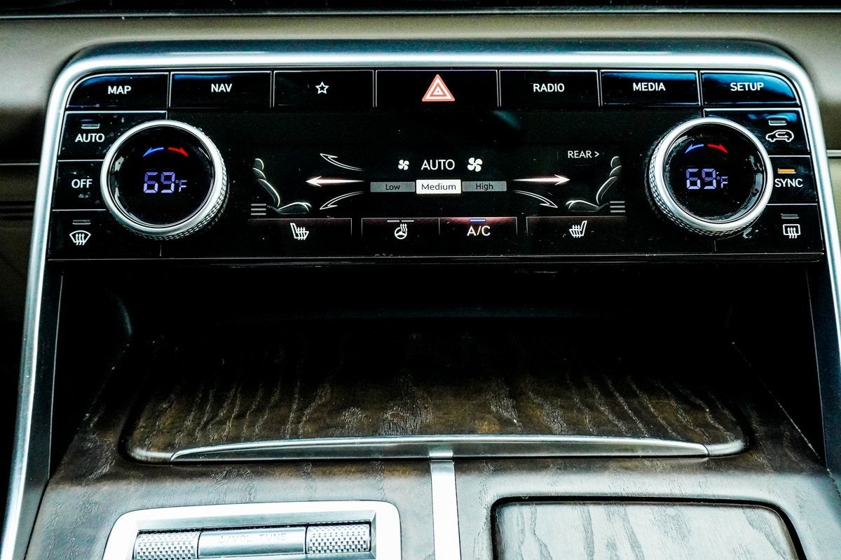 2023 Genesis GV80 2.5T