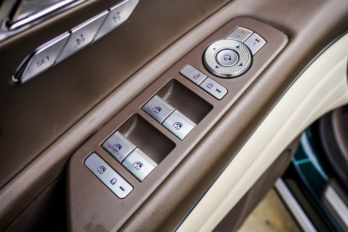 2023 Genesis GV80 2.5T