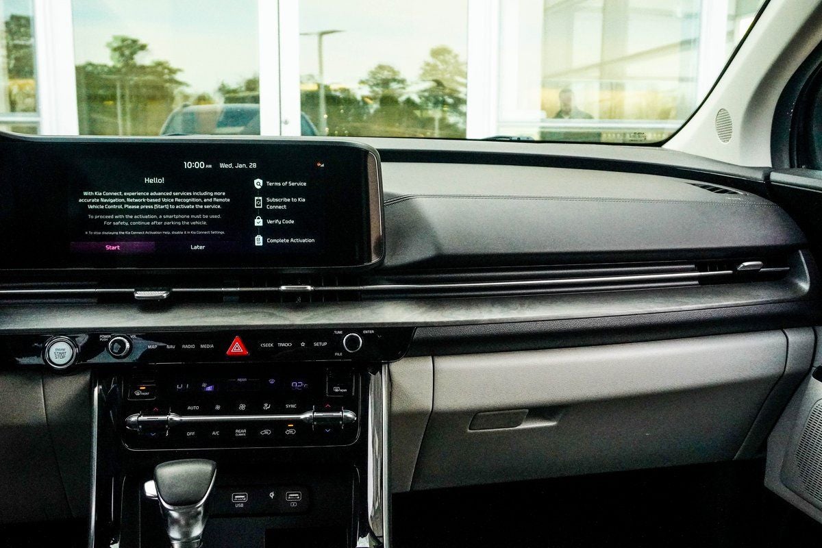 2023 Kia Carnival SX