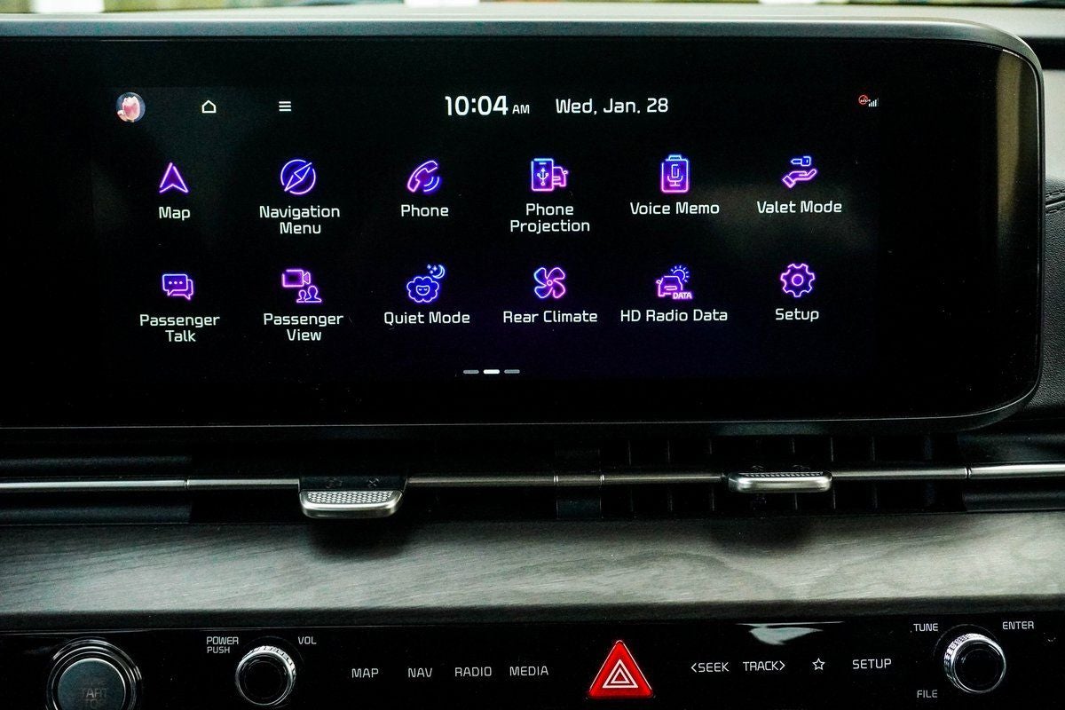 2023 Kia Carnival SX