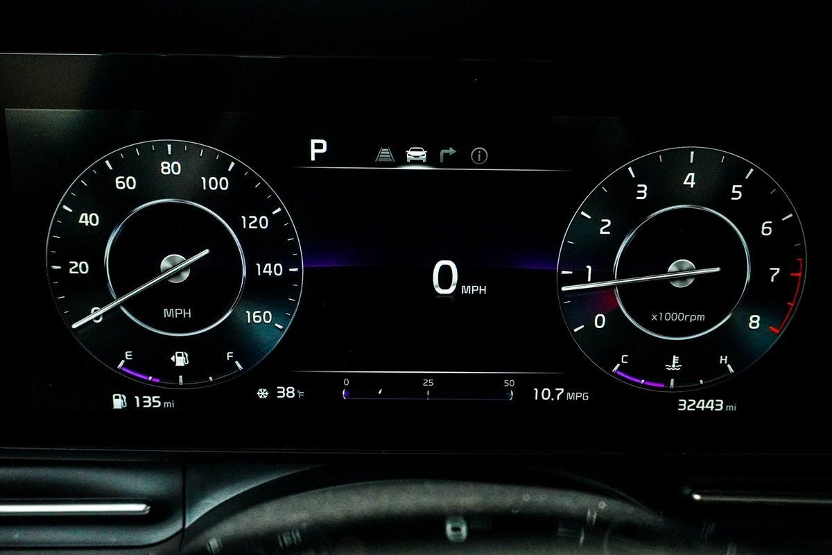 2023 Kia Carnival SX