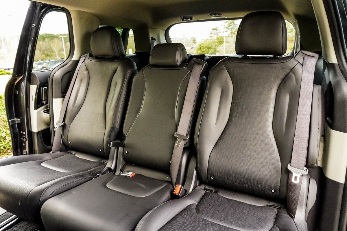 2023 Kia Carnival SX