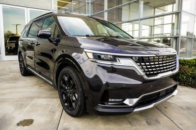 2023 Kia Carnival SX