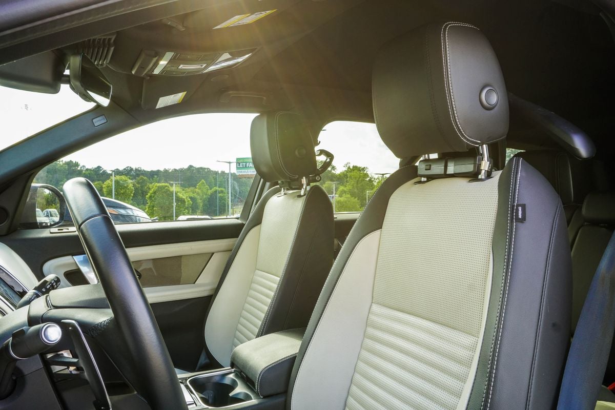 2023 Land Rover Discovery Sport SE R-Dynamic