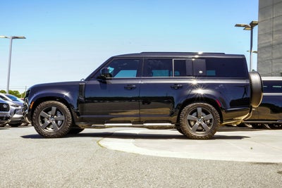 2023 Land Rover Defender 130 X-Dynamic SE