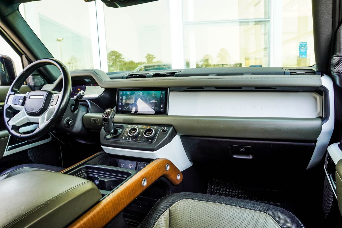 2021 Land Rover Defender 110 X-Dynamic HSE