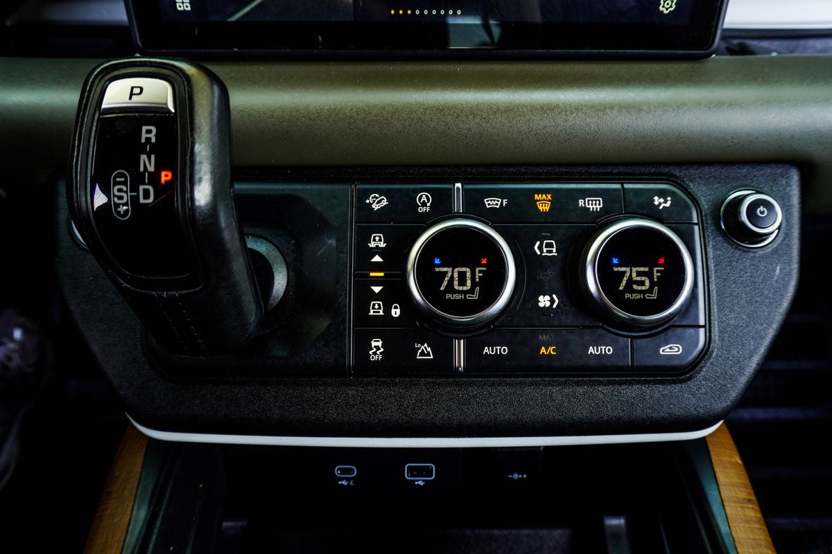 2021 Land Rover Defender 110 X-Dynamic HSE