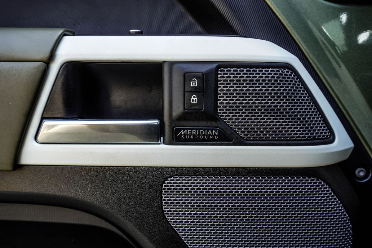 2021 Land Rover Defender 110 X-Dynamic HSE