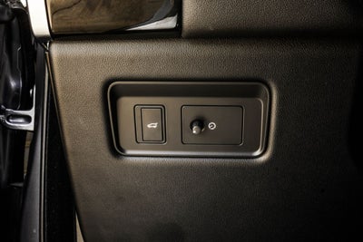 2022 Land Rover Range Rover Sport HSE Silver Edition