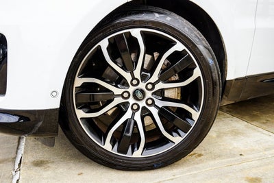 2022 Land Rover Range Rover Sport HSE Silver Edition