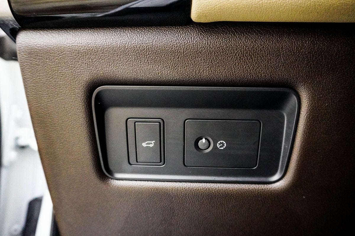 2022 Land Rover Range Rover Sport HSE Silver Edition