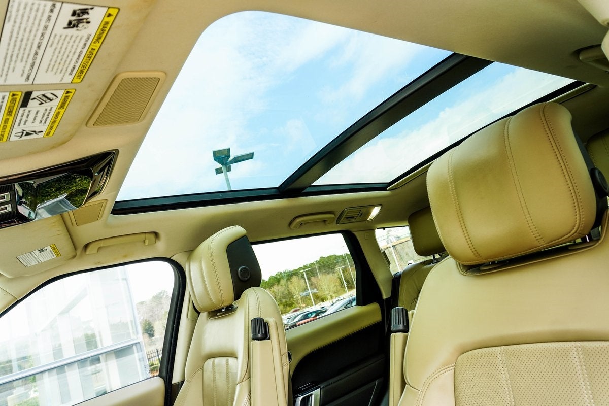 2022 Land Rover Range Rover Sport HSE Silver Edition