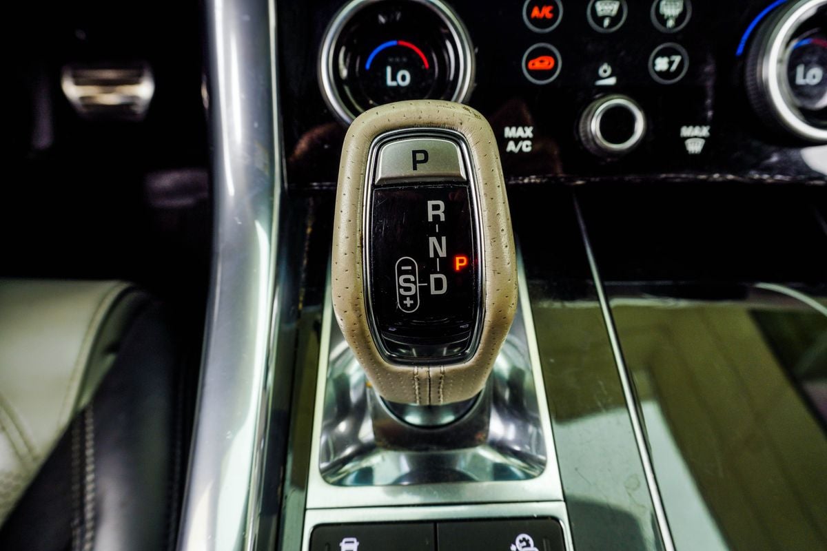 2020 Land Rover Range Rover Sport SVR