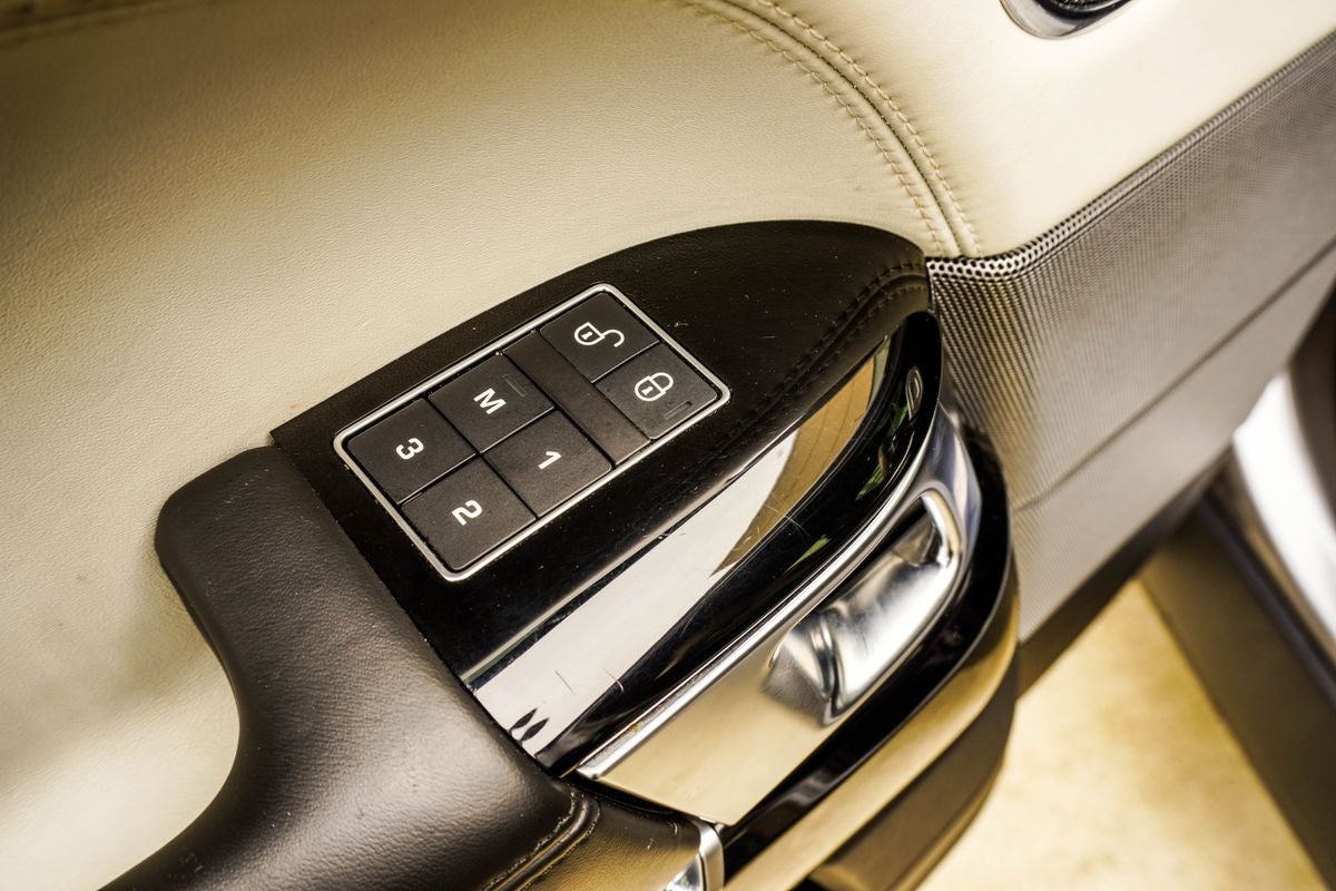 2020 Land Rover Range Rover Sport SVR