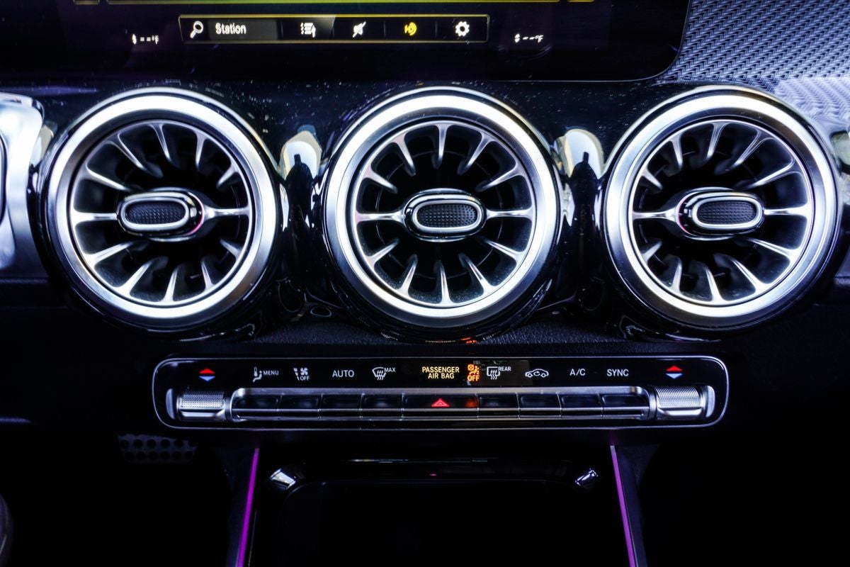 2022 Mercedes-Benz GLB GLB 250