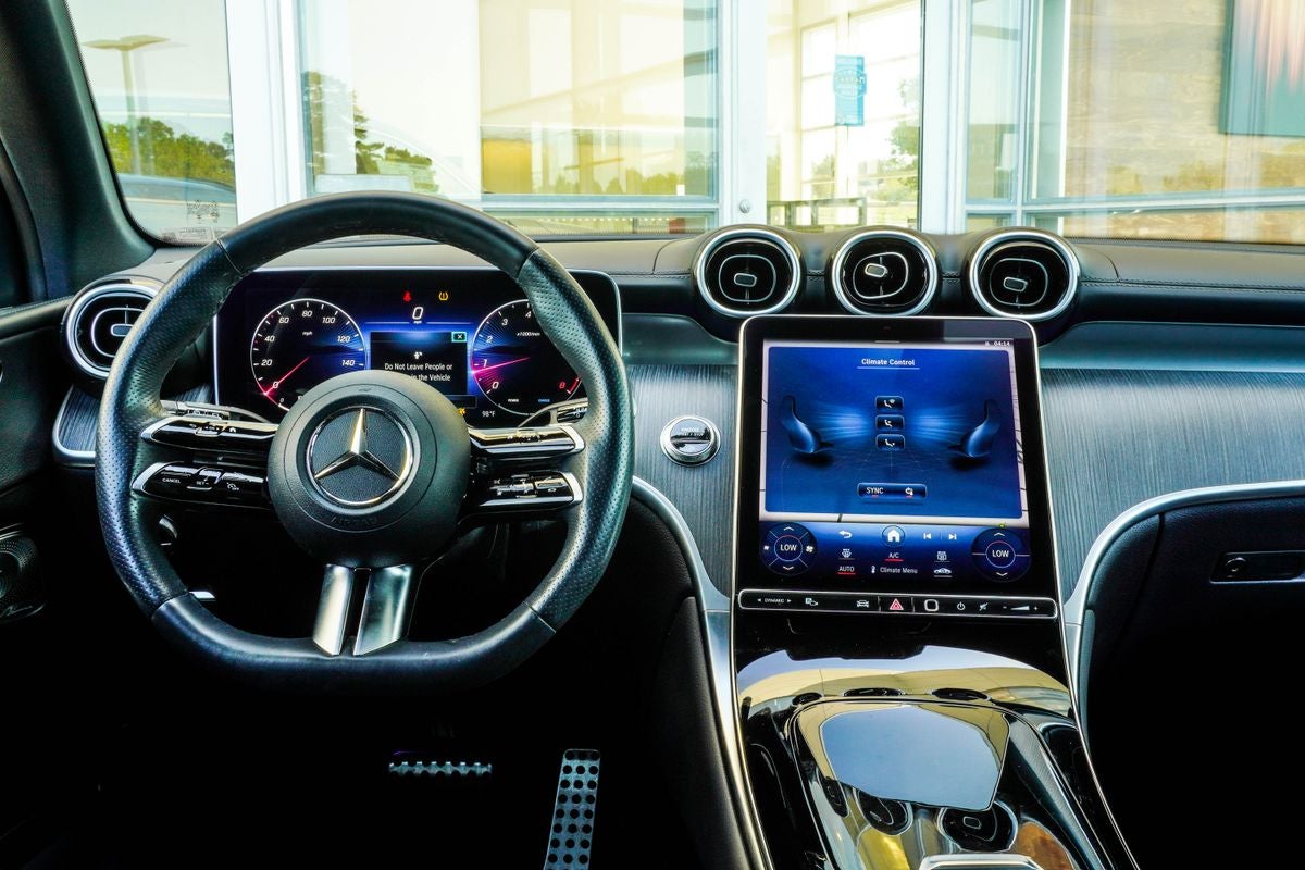 2023 Mercedes-Benz GLC GLC 300