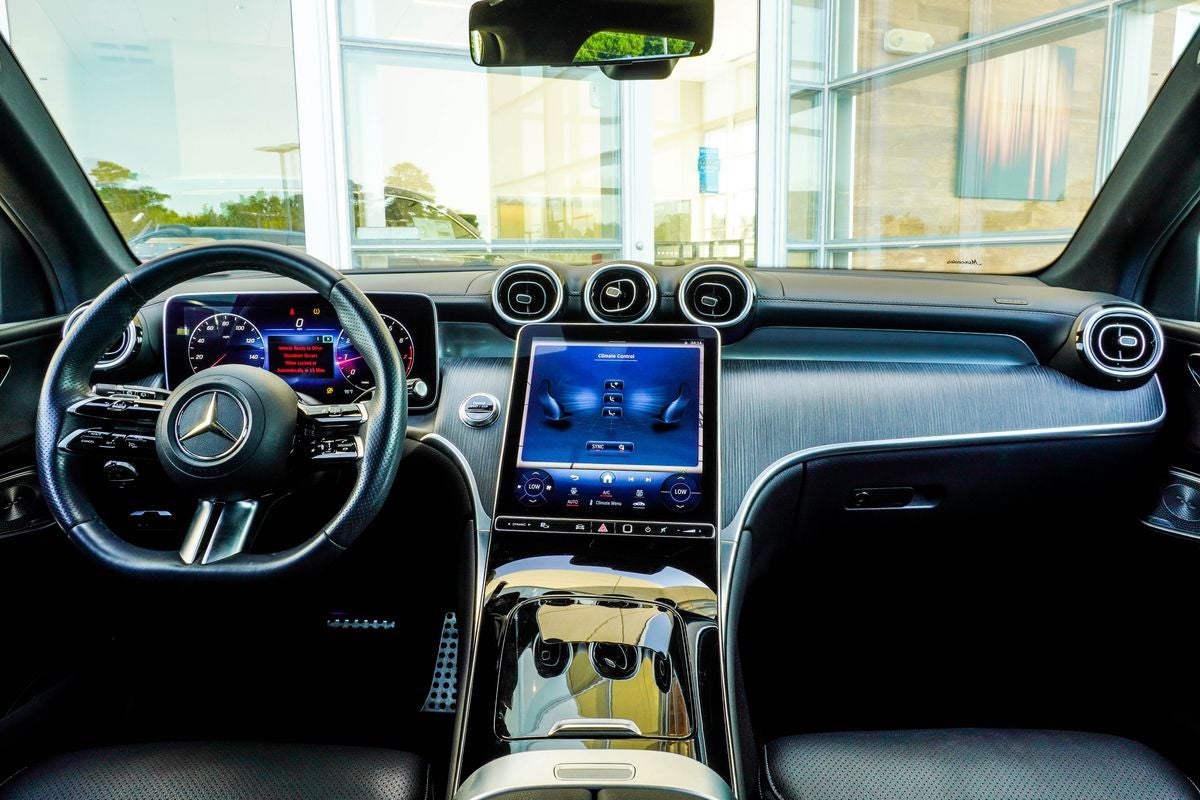 2023 Mercedes-Benz GLC GLC 300