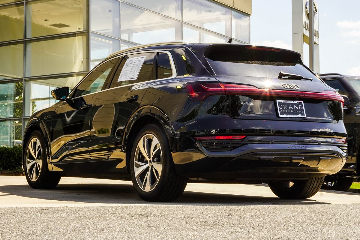 2024 Audi Q8 e-tron Premium Plus quattro