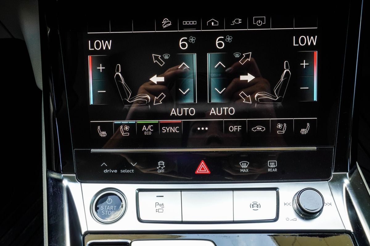 2024 Audi Q8 e-tron Premium Plus quattro