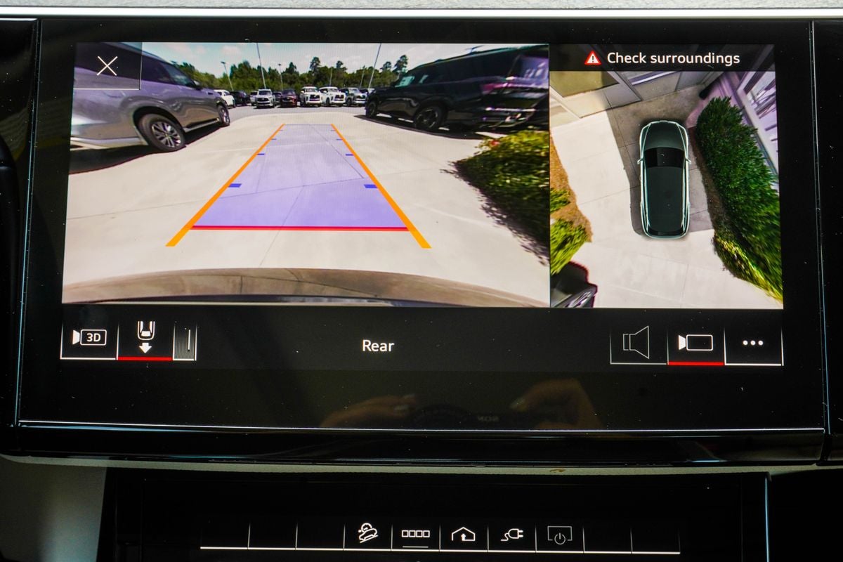 2024 Audi Q8 e-tron Premium Plus quattro