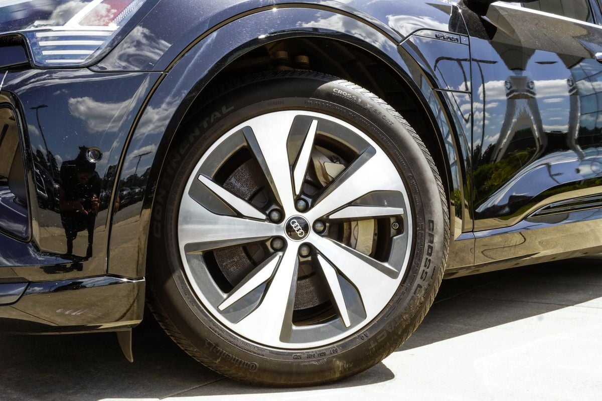 2024 Audi Q8 e-tron Premium Plus quattro