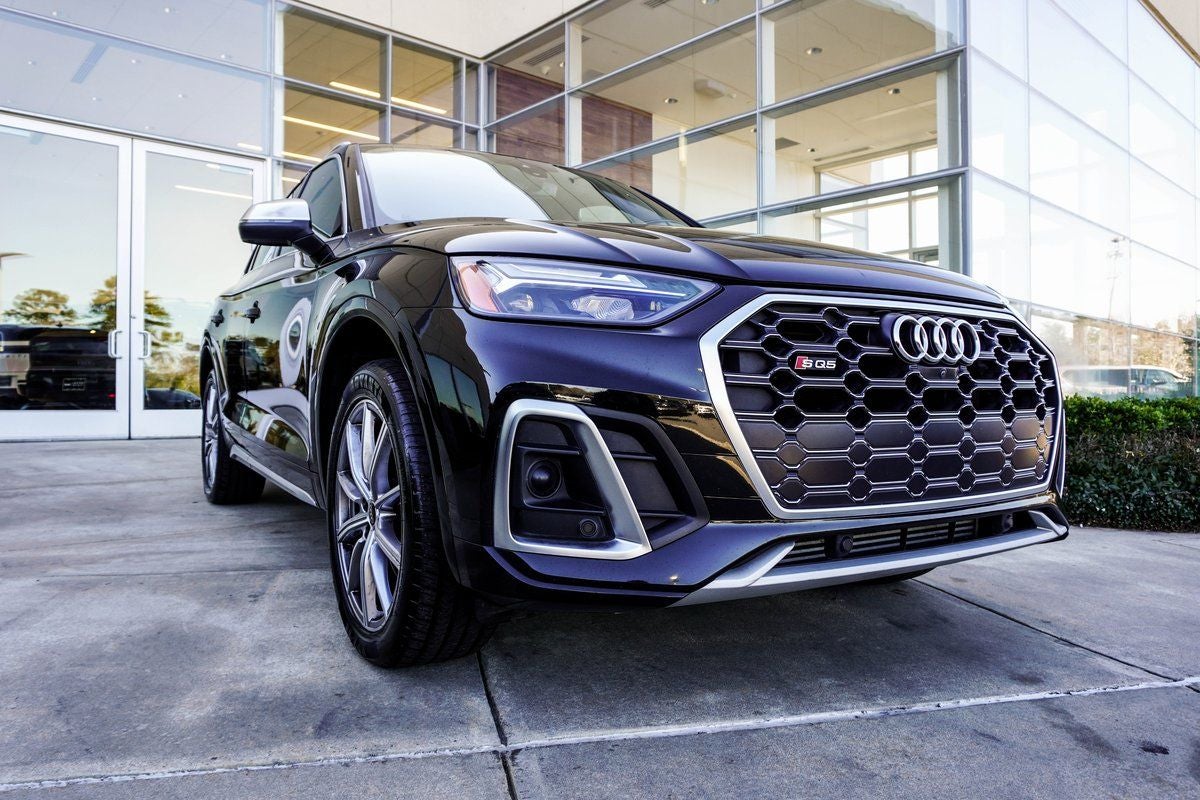 2023 Audi SQ5 Premium Plus quattro