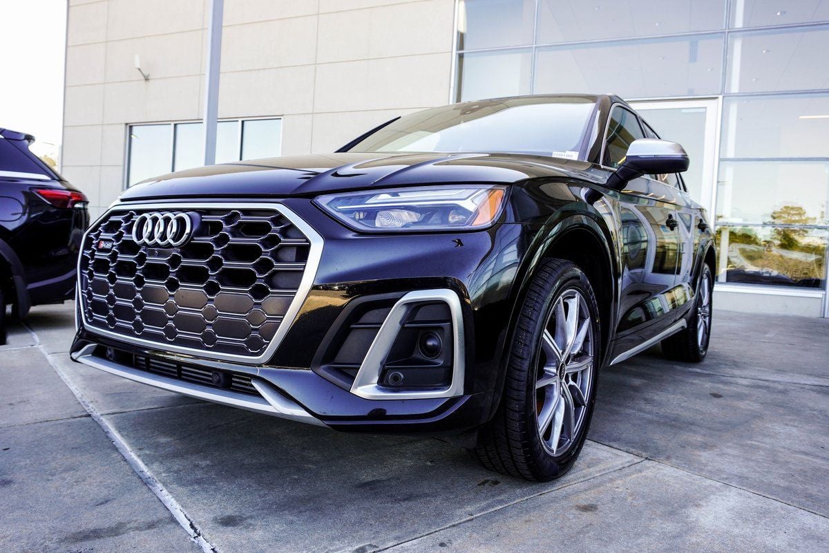 2023 Audi SQ5 Premium Plus quattro