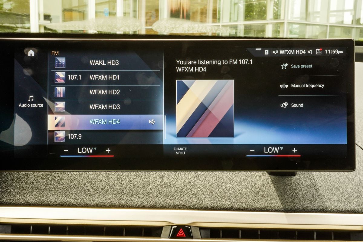 2023 BMW iX M60