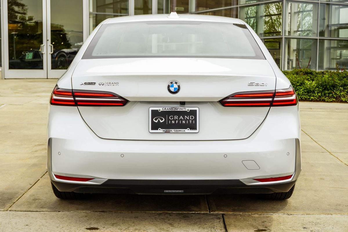 2026 BMW 5 Series 530i xDrive