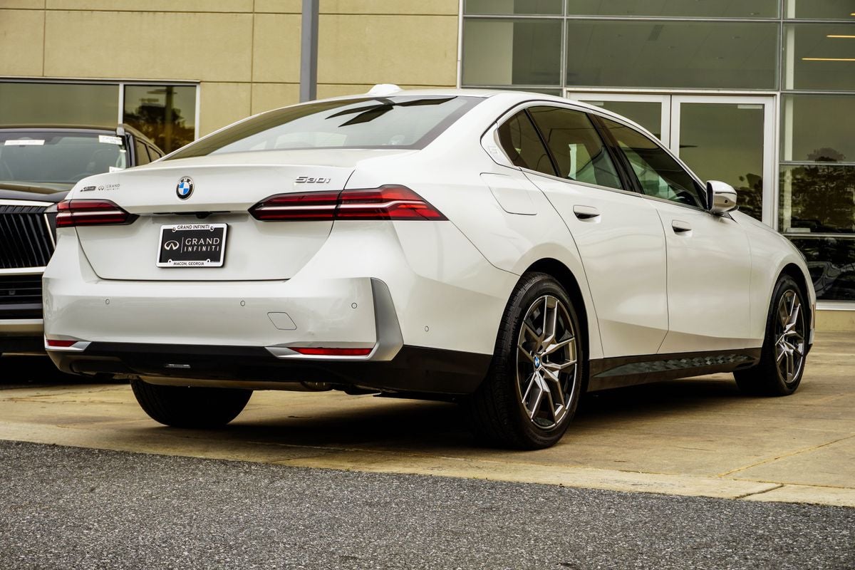 2026 BMW 5 Series 530i xDrive